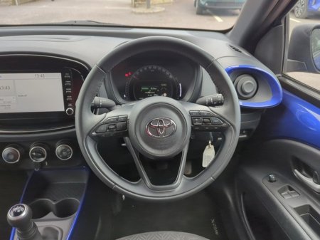 2022 Toyota Aygo - thumbnail 9