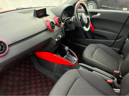 2015 Audi A1 DBA-8XCHZ 5DR AUTO €12,900 thumbnail