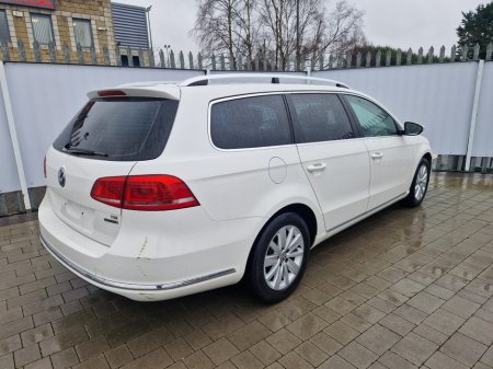 2012 Volkswagen Passat 1.4 TFSI €9,950 thumbnail