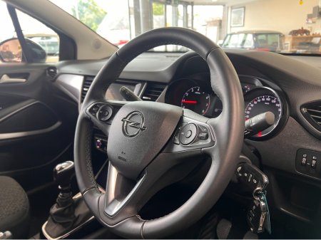 2024 Opel Crossland X **Only 14,000 Kms** Best Value As New 2024 Opel Crossland Diesel Apple Car Play Rear View Camera www.bolands.ie Est.1955 €21,950 thumbnail