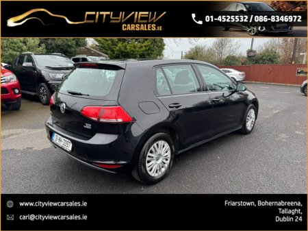 2013 Volkswagen Golf - thumbnail 4