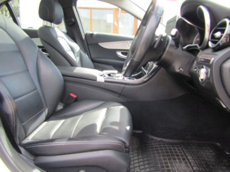 2016 Mercedes-Benz C Class - thumbnail 12