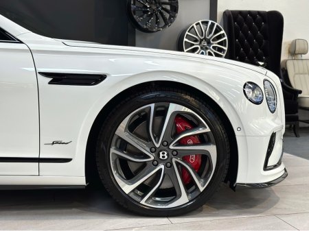 2025 Bentley Flying Spur 4.0 V8 SPEED FIRST EDITION MULLINER N €349,950