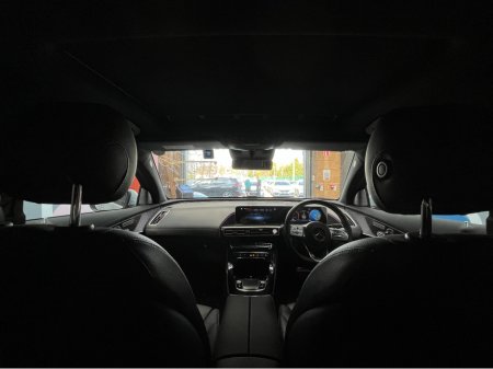 2020 Mercedes-Benz EQC - thumbnail 19