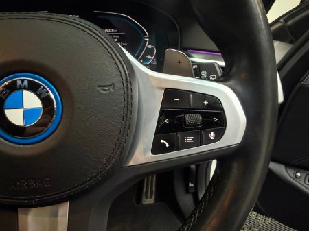 2023 BMW 5 Series - thumbnail 22