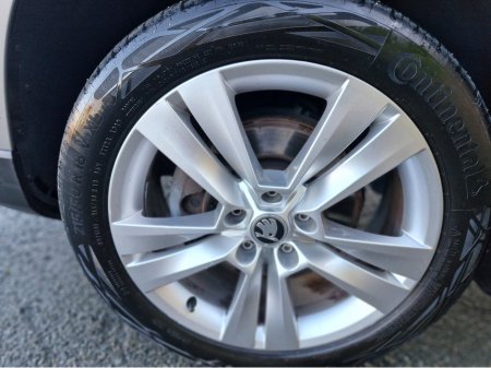 2018 Skoda Karoq STYLE 1.6 TDI €15,499 thumbnail