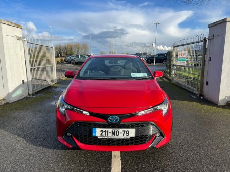 2021 Toyota Corolla 1.8 Hybrid Luna Hatchback €21,500 thumbnail