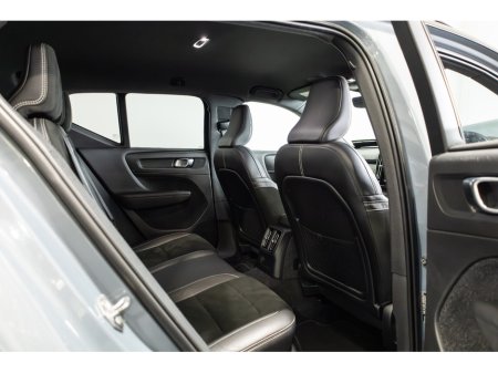 2020 Volvo XC40 - thumbnail 12