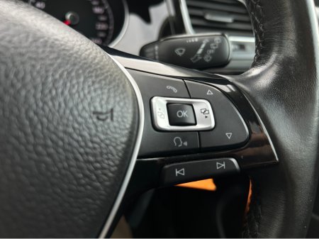 2015 Volkswagen Golf - thumbnail 13