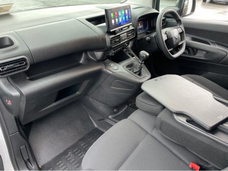 2024 Citroen Berlingo 2024 CITROEN BERLINGO ENTERPRISE B-HDI €21,995 thumbnail