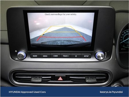 2023 Hyundai Kona EV Executive 39 kWh €22,490 thumbnail