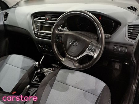 2018 Hyundai i20 - thumbnail 15