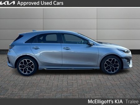 2022 Kia Ceed - thumbnail 5