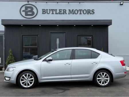 2016 Skoda Octavia - thumbnail 5