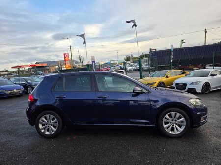 2017 Volkswagen Golf ( 172 REG ) NEW MODEL 1.2 TSI CARPLAY ANDROIDAUTO  LANE ASSIST  ALLOYS €15,450 thumbnail