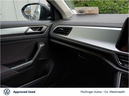 2025 Volkswagen T-Roc - thumbnail 20