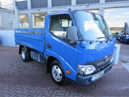 2017 Toyota Dyna 4.5 TONNE TWIN WHEEL DROPSIDE PICK UP // 1 OWNER // IMMACULATE CONDITION // UNDERNEATH IN AS NEW CONDITION NO RUST // FACELIFT MODEL // SIMI APPROVED DEALER 2025 // CALL 01 4564074 // €14,500