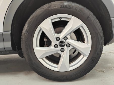 2023 Audi Q3 35 TDI 150 S-TRONIC SE 4DR AUTO €38,950 thumbnail