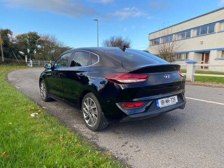 2018 Hyundai i30 I 30 FASTBACK 5DR €13,750 thumbnail