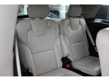 2017 Volvo XC90 D5 AWD INSCRIPTION GT 5DR AUTO €28,450 thumbnail