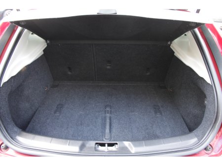 2016 Volvo V40 Cross Country 2.0D4 CROSSCOUNTRY 5DR HATCHBACK AUTO HUGE SPEC  // 1 OWNER CAR // AS NEW CONDITION THROUGHOUT // BUY WITH CONFIDENCE AA AND SIMI APPROVED DEALER 2026 // FINANCE ARRANGED // €13,950 thumbnail