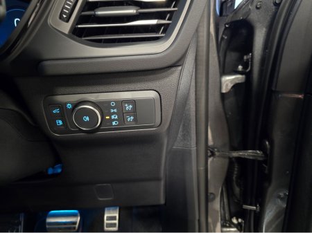 2025 Ford Kuga ST-LINE X PAN ROOF €42,900 thumbnail