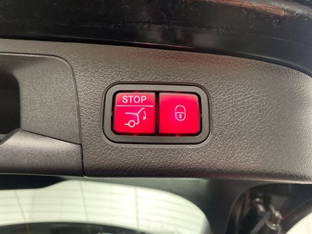 2021 Mercedes-Benz EQA EQA 250 €22,995 thumbnail