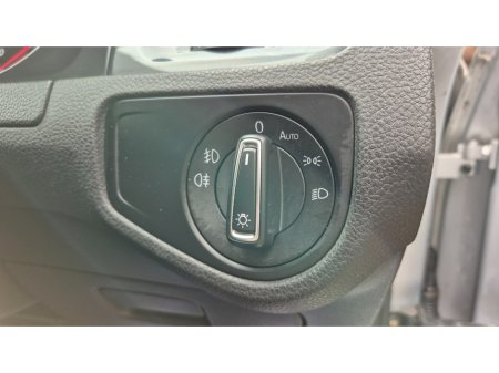 2020 Volkswagen Golf COMFORTLINE 1.0 TSI MANUAL 6SPEED FWD 115HP 5DR €18,250 thumbnail