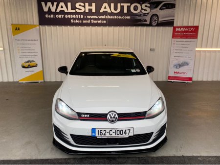 2016 Volkswagen Golf - thumbnail 9