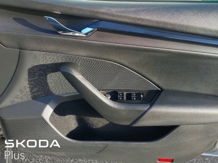 2023 Skoda Octavia AMBITION 2.0TDI 115HP €28,950 thumbnail