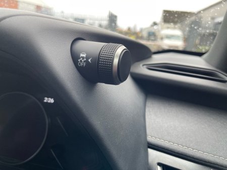 2022 Lexus UX 250 H 2.0 250h F Sport Design SUV 5dr Petrol Hybrid E-CVT Euro 6 (s/s) (184 ps) thumbnail