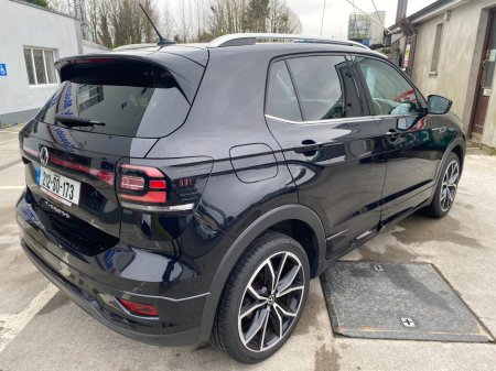 2021 Volkswagen T-Cross R-Line 1.0 TSI 110HP €19,950 thumbnail