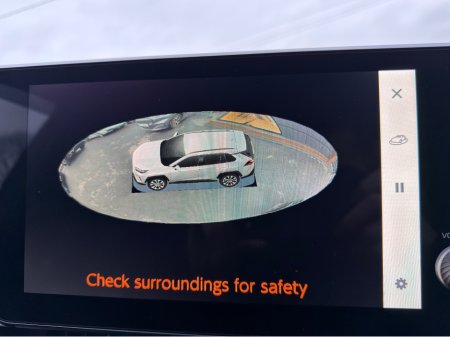 2024 Toyota Rav4 4X4 PHEV - Platinum Modelista - New model €48,940 thumbnail