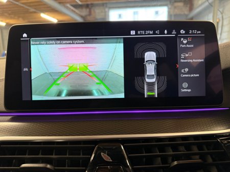 2021 BMW 5 Series - thumbnail 16