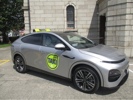 2025 Xpeng G6 ESPSV  ELECTRIC TAXI GRANT OFFER !!!!!