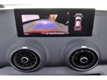 2019 Audi Q2 - thumbnail 22