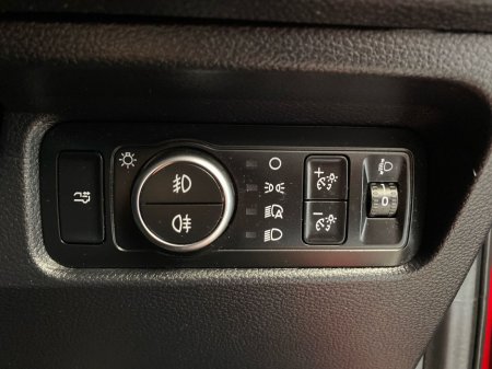 2024 Ford Ranger RANGER DC WILDTRAK OGP 3.0 L 24 €44,711 thumbnail