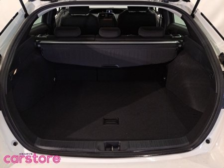 2020 Toyota Prius - thumbnail 18