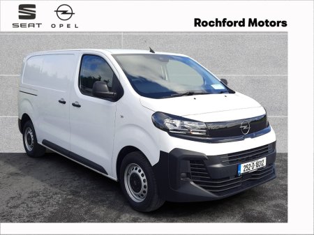 2025 Opel Vivaro //DEMO SALE// KOMFORT L1H1-1.5 120PS-D €25,160
