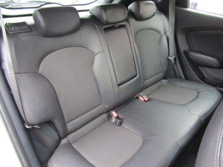 2015 Hyundai ix35 1.7 Executive 4DR €8,950 thumbnail