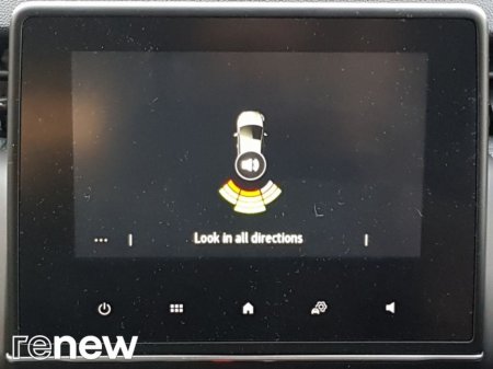 2025 Renault Clio TCe 90 DFull Evolution €23,900 thumbnail