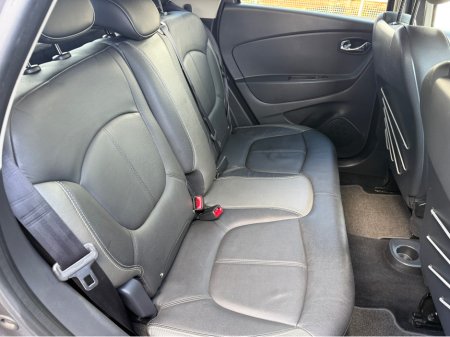 2016 Renault Captur SIGNATURE 1.5 DCI 90 20 4DR €9,900 thumbnail