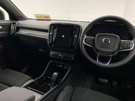 2026 Volvo EC40 - thumbnail 9