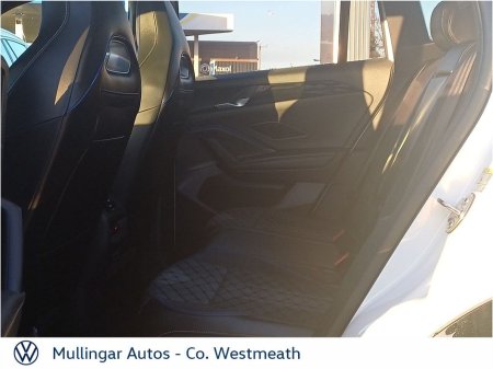 2025 Volkswagen Tiguan 2.0 TDI 150HP R-LINE (Fully Loaded) €59,950 thumbnail