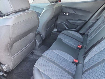 2026 Peugeot 2008 - thumbnail 8