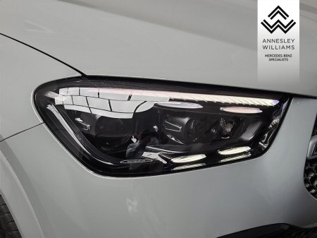 2025 Mercedes-Benz GLE Class - thumbnail 4