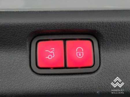 2024 Mercedes-Benz EQE - thumbnail 27