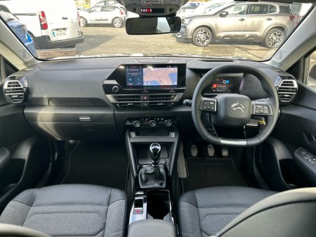 2025 Citroen C4 PLUS PURETECH 130 MY42 €29,950 thumbnail