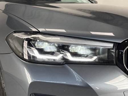 2022 BMW 5 Series 530E HYBRID M SPORT NEW NCT**19"MATTE BLACK ALLOYS**PANORAMIC SUNROOF**FRONT HEATED ELECTRIC SEATS**AMBIENT LIGHTING**APPLE CARPLAY**REVERSE CAMERA**PARKING SENSORS**DRIVE MODES**FINANCE AVAILABLE** €37,995 thumbnail