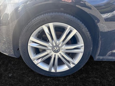 2013 Volkswagen Golf - thumbnail 12